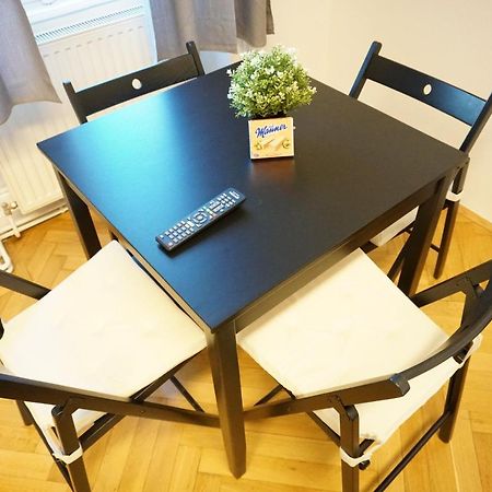 Urban City Apartment - Contactless Check-In Відень Екстер'єр фото