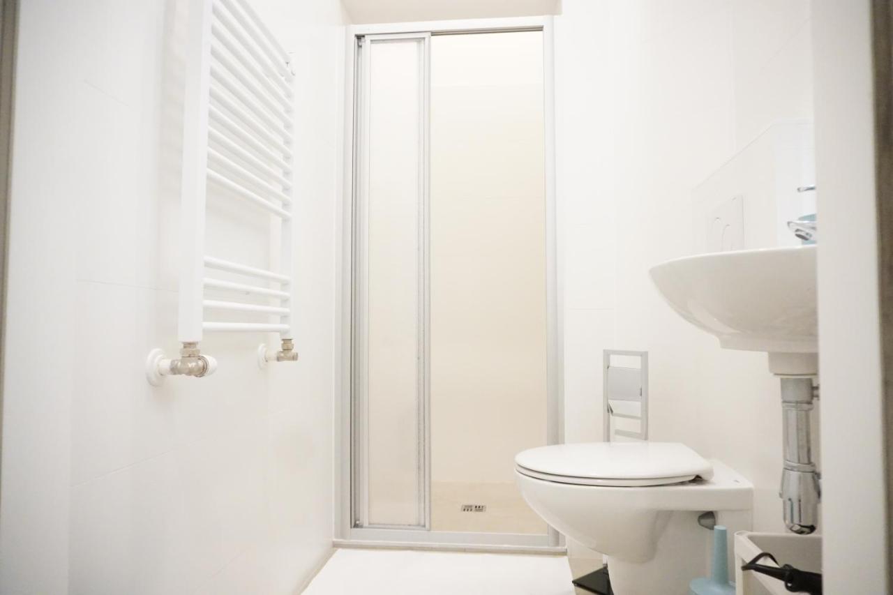 Urban City Apartment - Contactless Check-In Відень Екстер'єр фото
