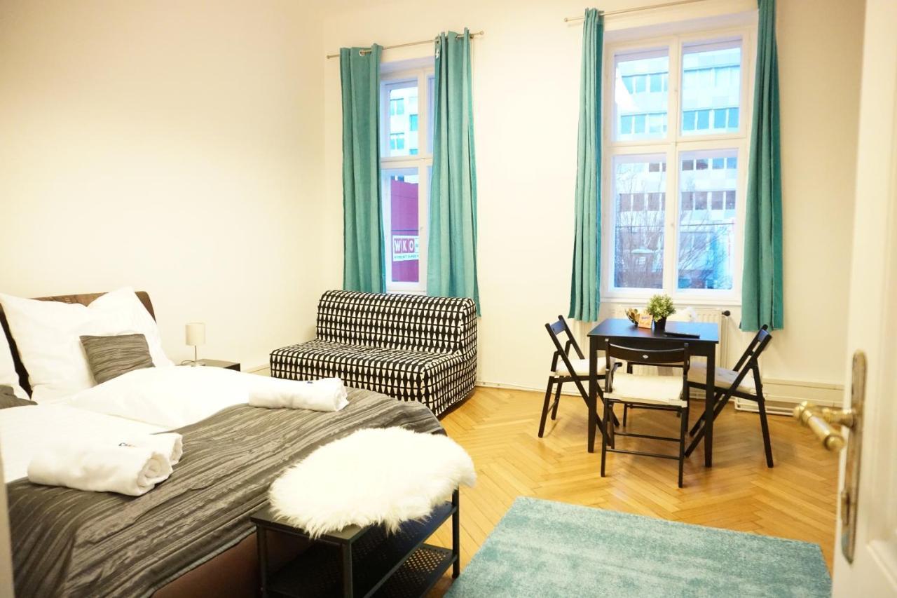 Urban City Apartment - Contactless Check-In Відень Екстер'єр фото